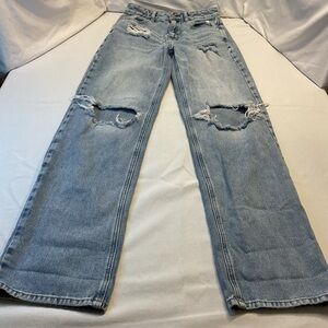 PacSun Women's Distressed Light Blue Denim Boyfirend Jeans, Size 26 Holes Knees